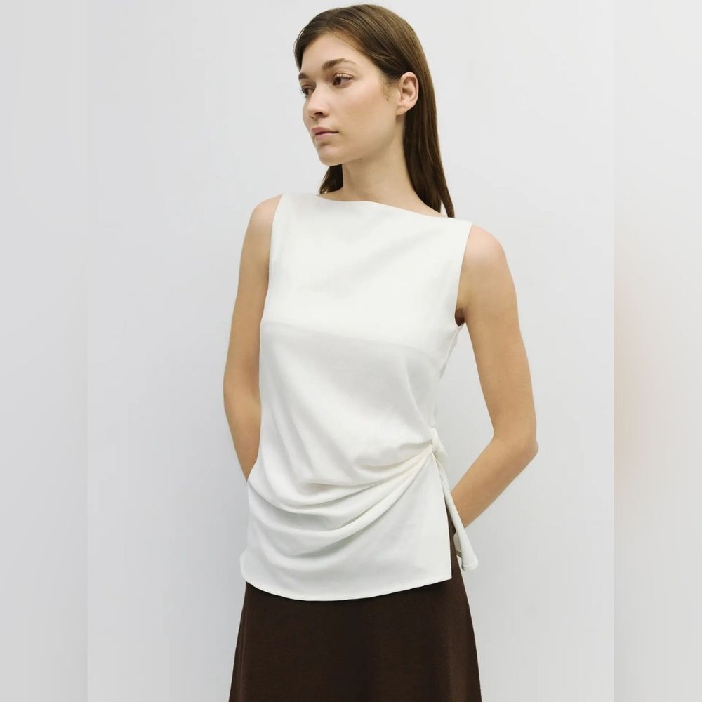 Boat Neck Side Knot Top With slit